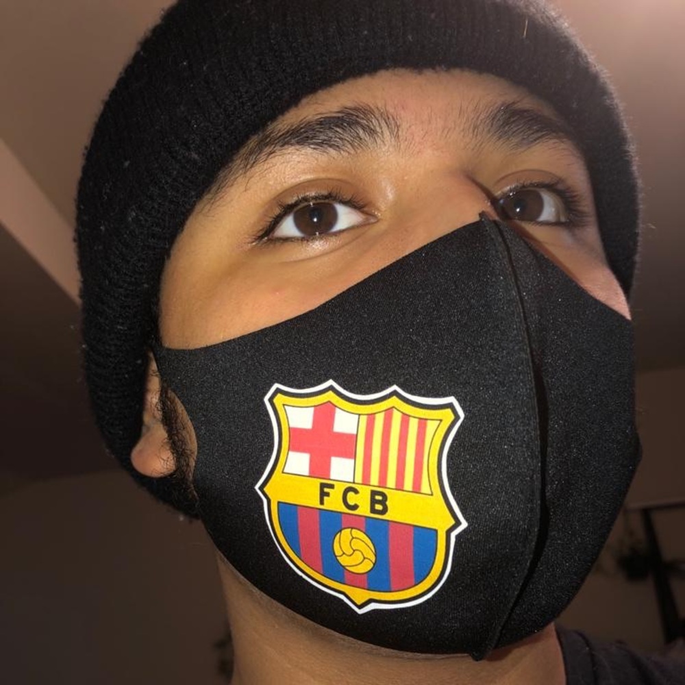 Face mask “ FCB”  Soccer team.